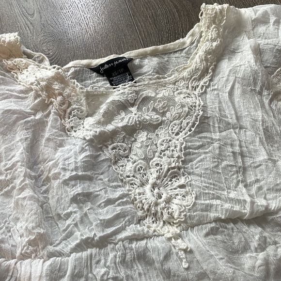 Cover Up/Summer Top - Picture 2 of 7